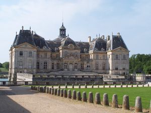 300px-Vaux-le-vicomte-jerome-galichon-202