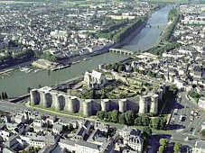 angers-chateau-1